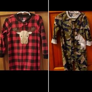 Bundle of 2 New Carter's fleece footed Pj's